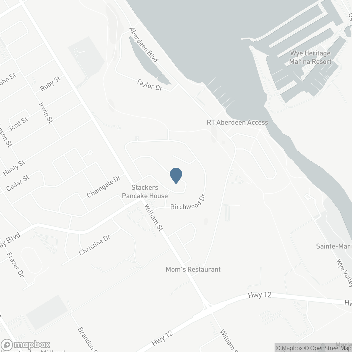 645 BAYVIEW DRIVE, Midland, Ontario L4R 4Y7